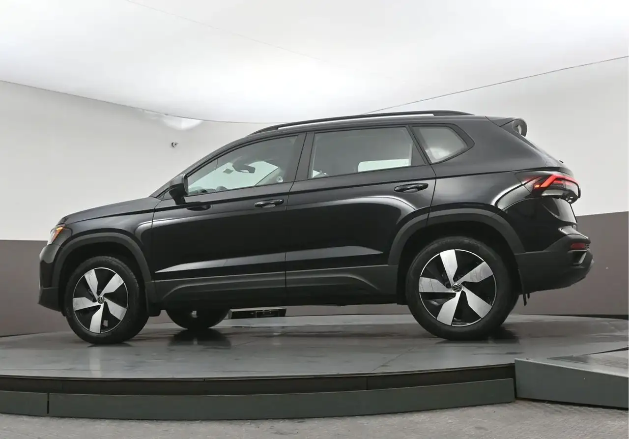 Volkswagen Taos снимка Volkswagen Taos