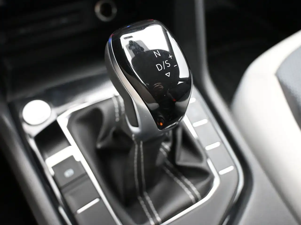 Volkswagen Taos снимка Volkswagen Taos