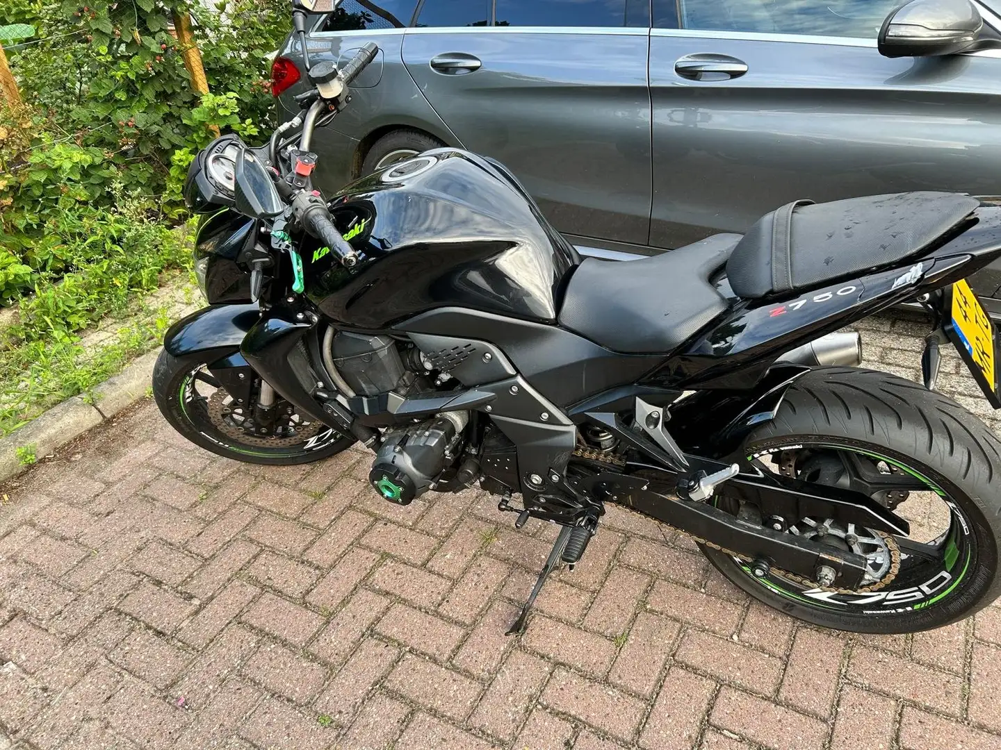 Kawasaki Z 750 Zwart - 2