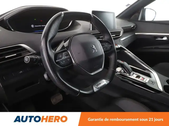 Peugeot 5008 view 11