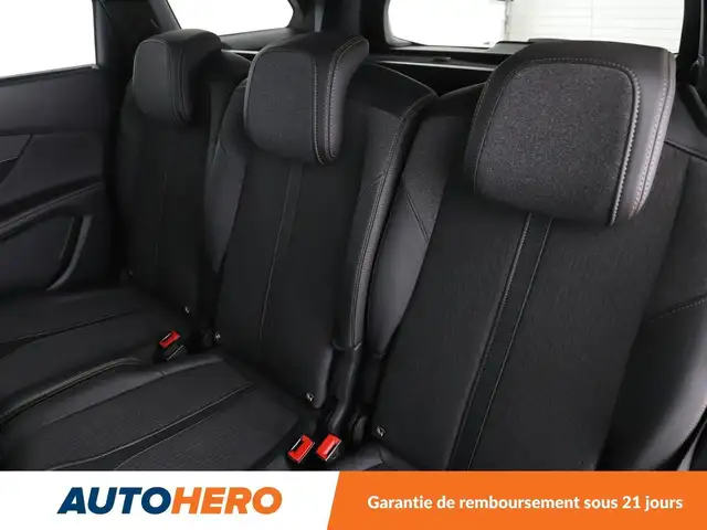 Peugeot 5008 view 14