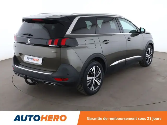 Peugeot 5008 view 6