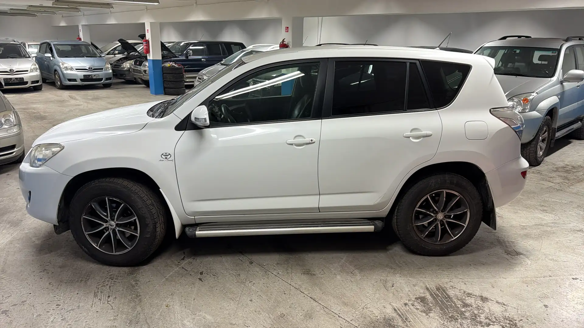 Toyota RAV 4 2.2 Turbo D4D 4x4 VIP DPF Blanc - 1