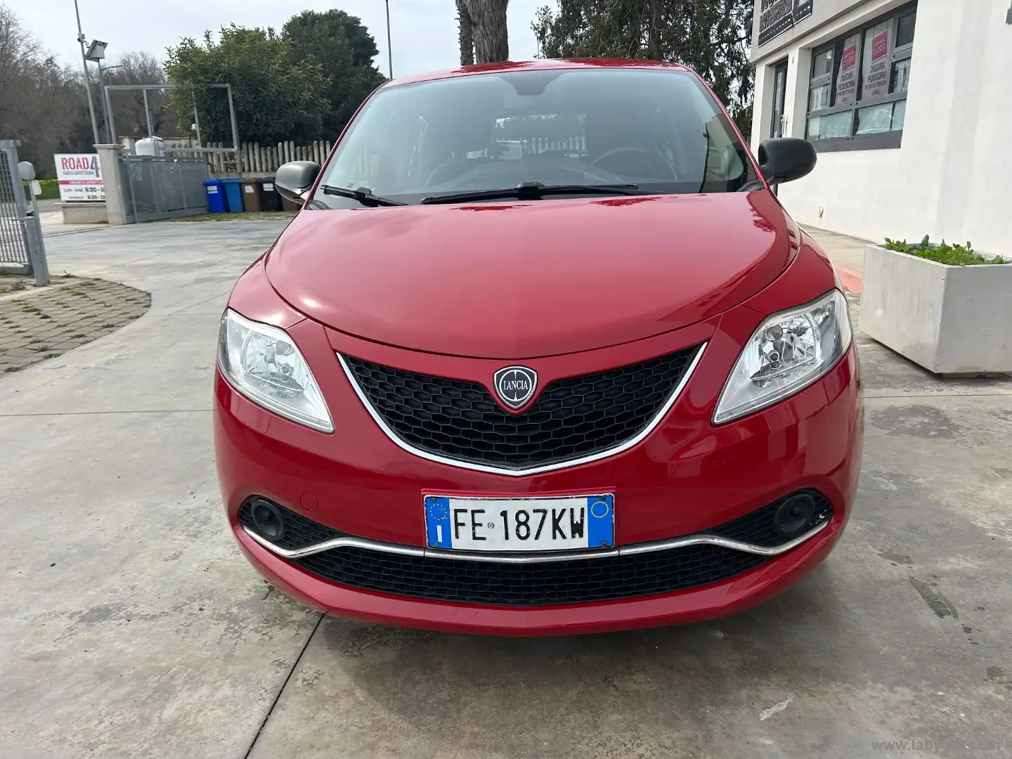 Lancia Ypsilon 1.2 69 CV 5p. Gold +58.000KM+ Rosso - 2