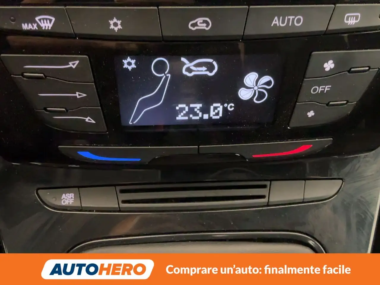 Lancia Ypsilon 2023 — фото 26