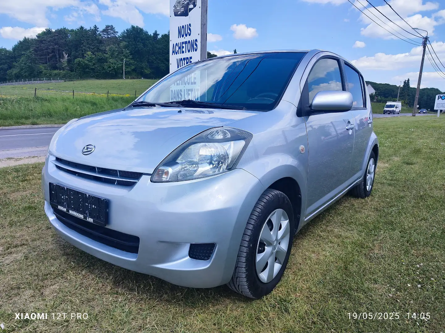 Daihatsu Sirion 1.0i *** 1AN DE GARANTIE *** Šedá - 1