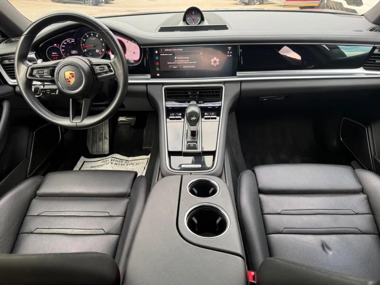 Porsche Panamera снимка Porsche Panamera