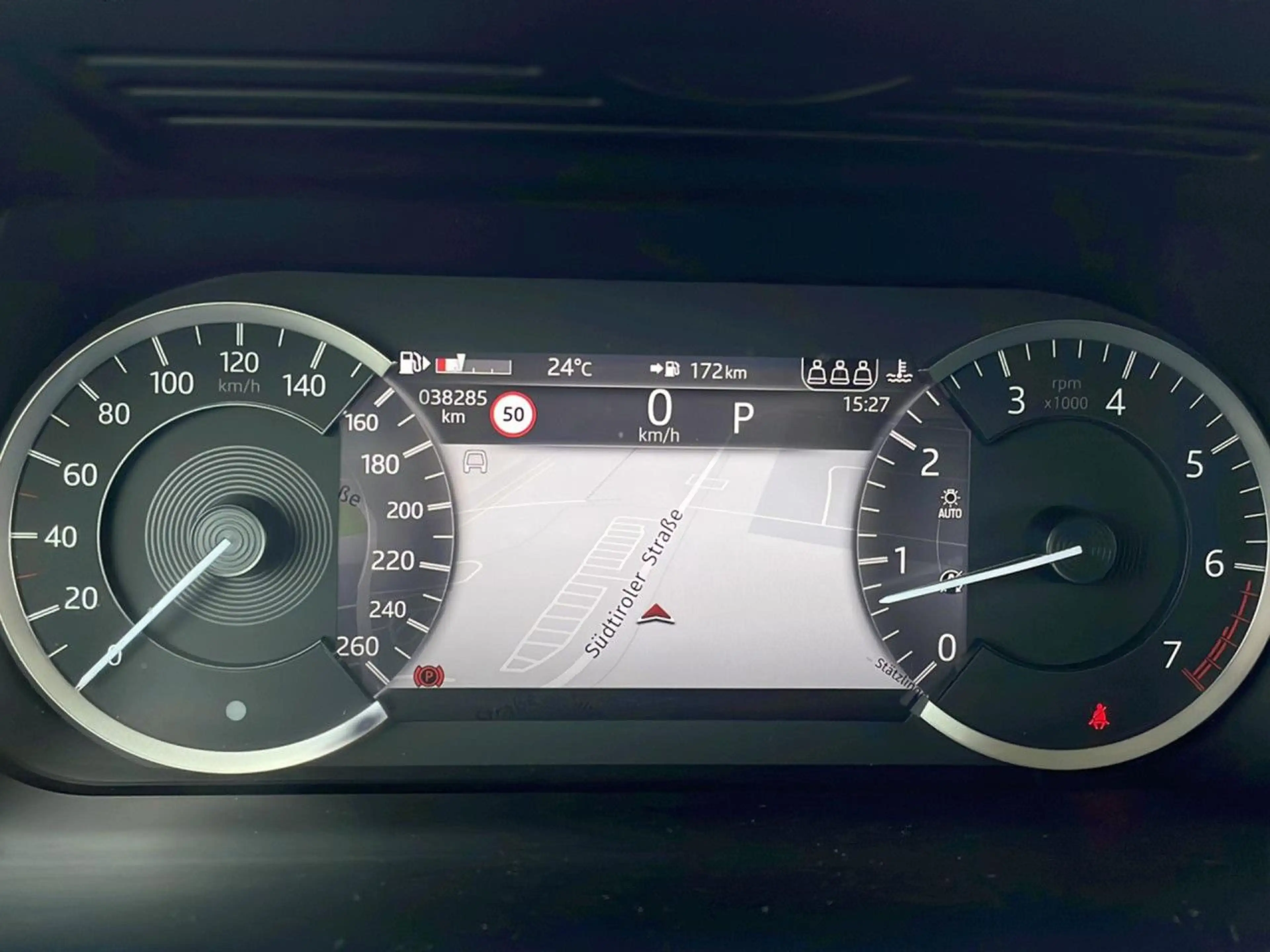 Land Rover Discovery Sport P250 R-Dynamic SE STANDHZG — photo 12
