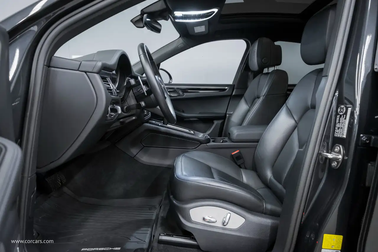 Porsche Macan снимка Porsche Macan