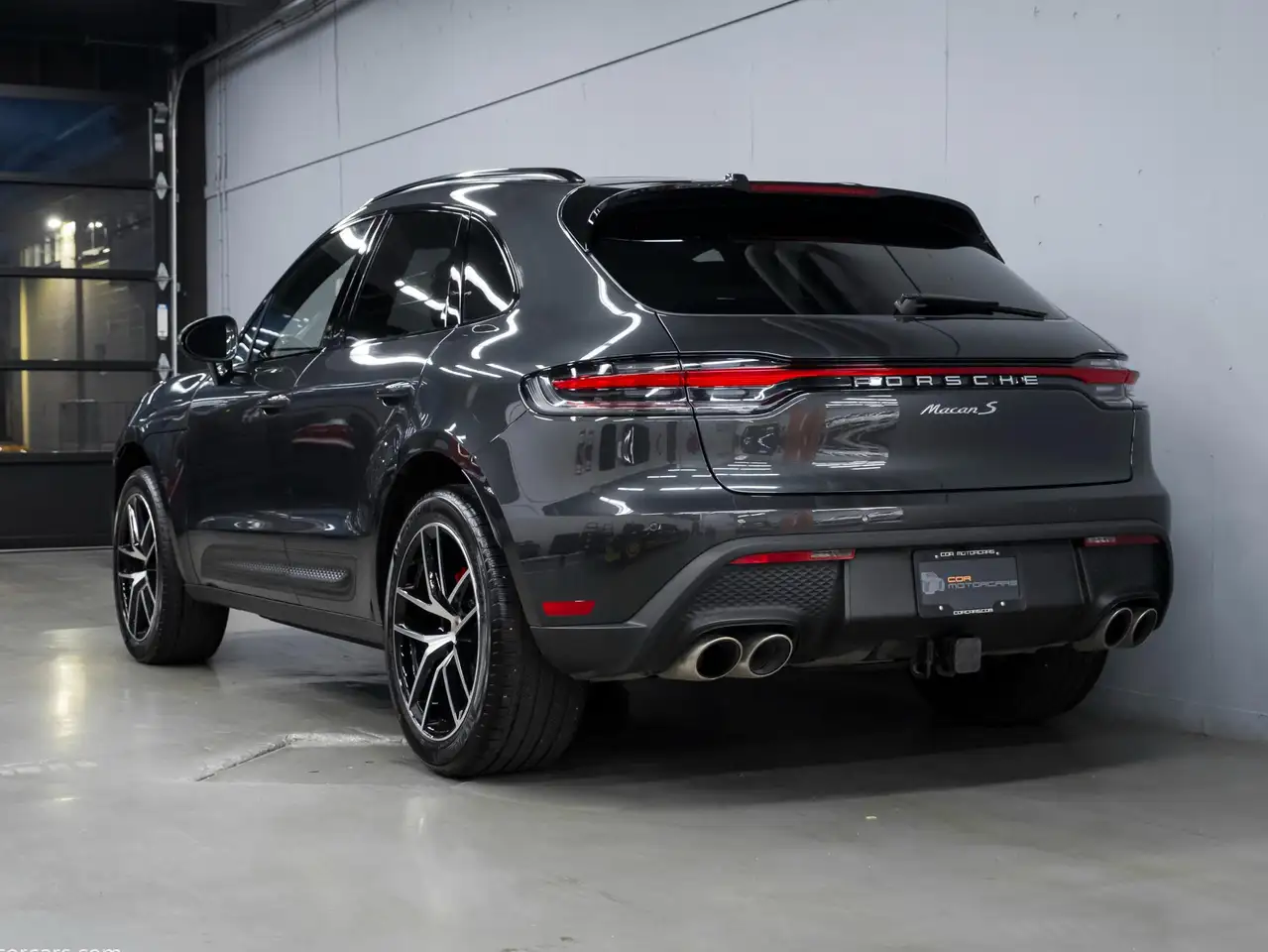 Porsche Macan снимка Porsche Macan