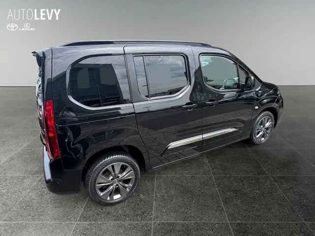 Toyota Proace City view 6