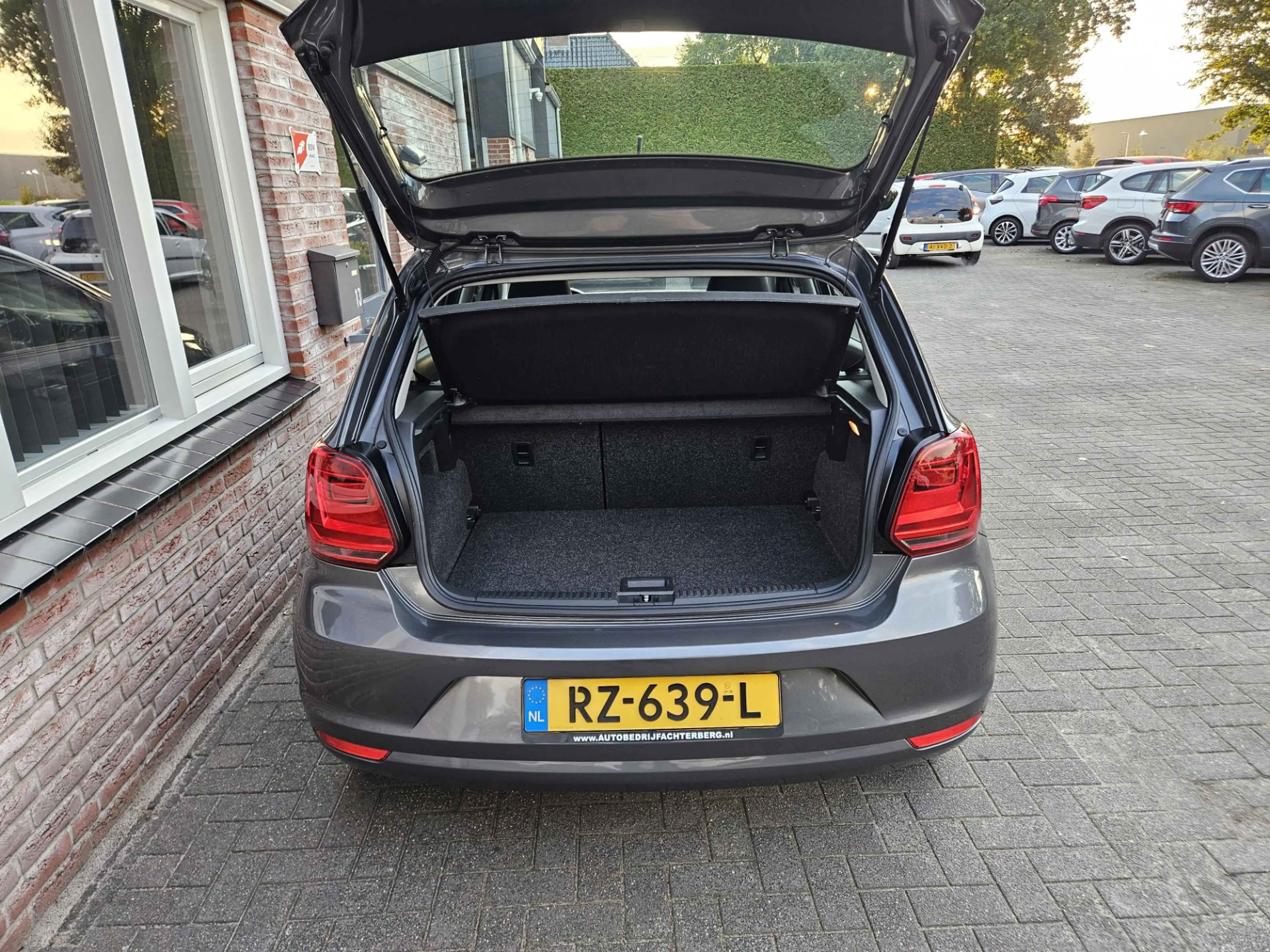 Volkswagen Polo 1.0 Comfortline Airco! 5-Deurs! Leuke/Nette Auto! — photo 27