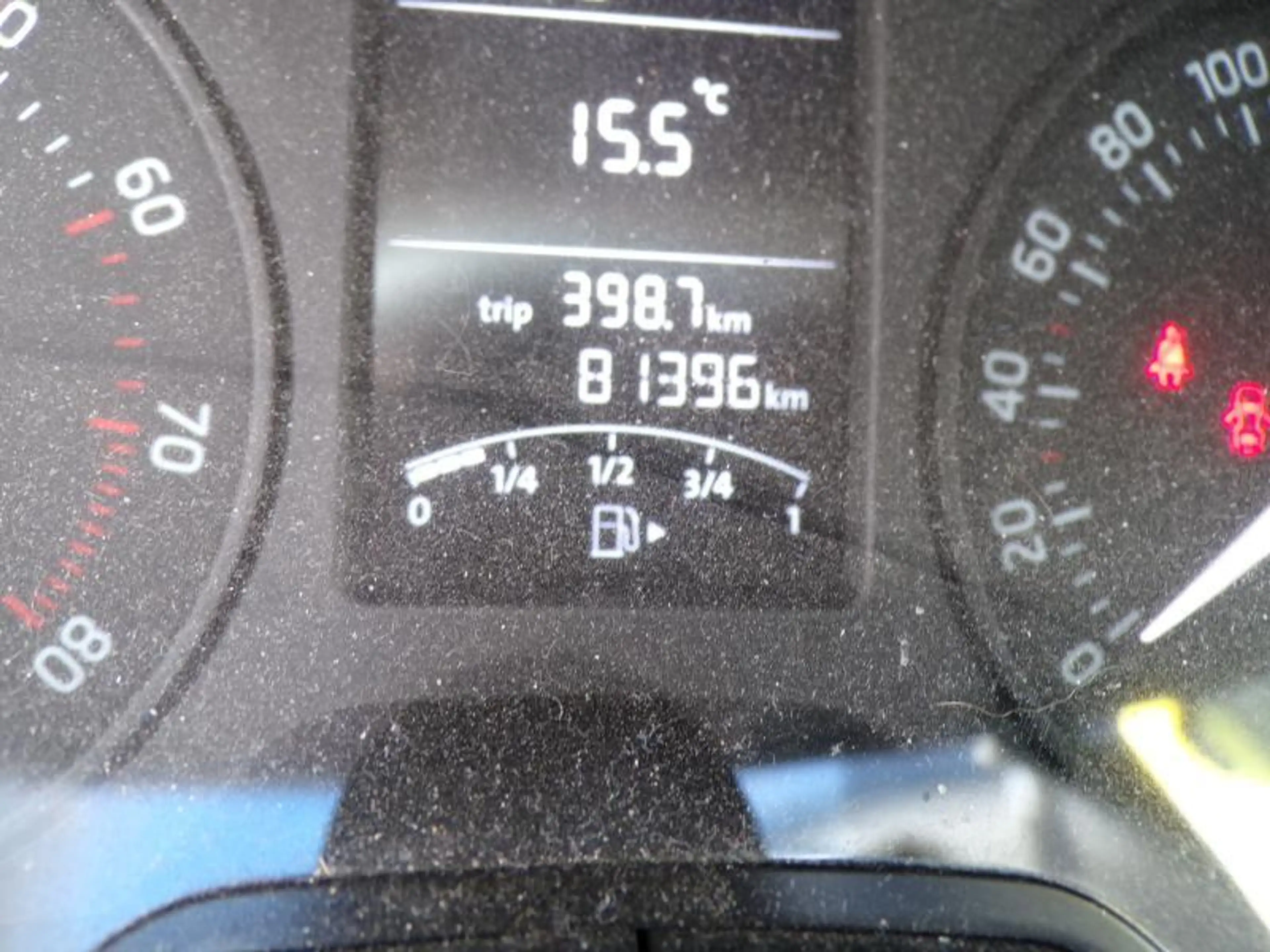 Skoda Rapid/Spaceback 1.2 86cv Noir 81.395km 03/14 Climatisation Radio — photo 10