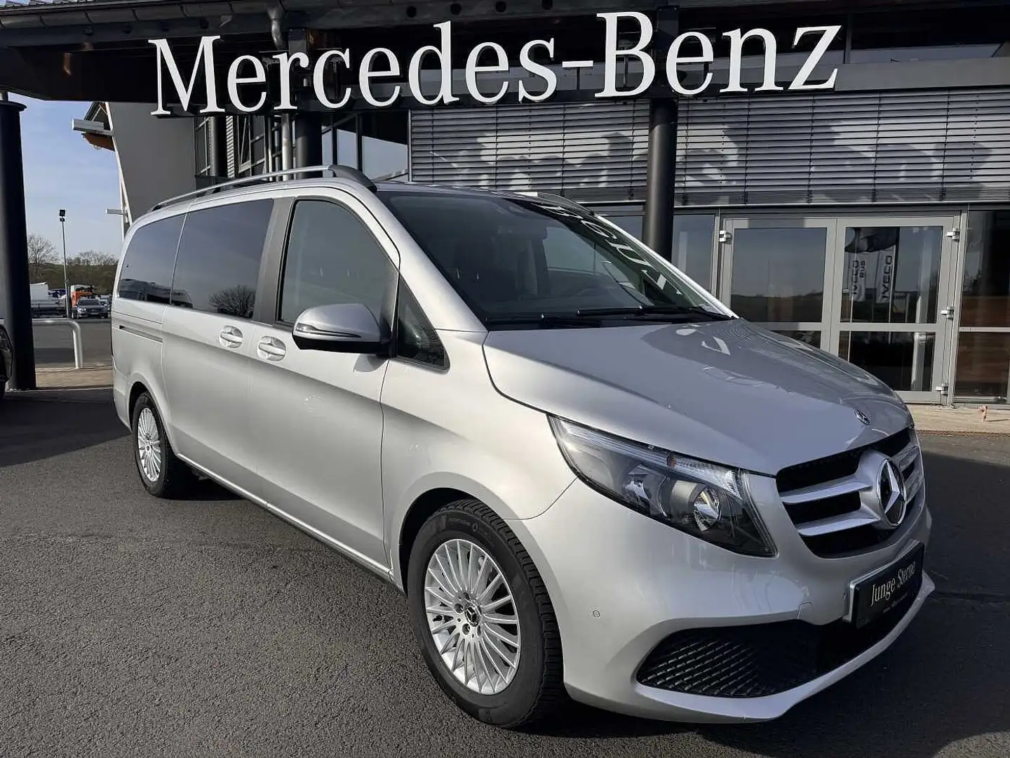 Mercedes-Benz V 220 d EDITION DISTRONIC MBUX Kamera 6Sitze Schwarz - 1