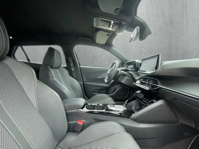 Peugeot 2008 view 13