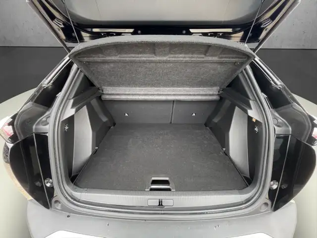 Peugeot 2008 view 7
