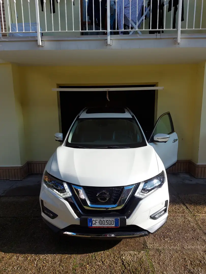 Nissan X-Trail 1.6 dig-t Tekna 2wd - 1