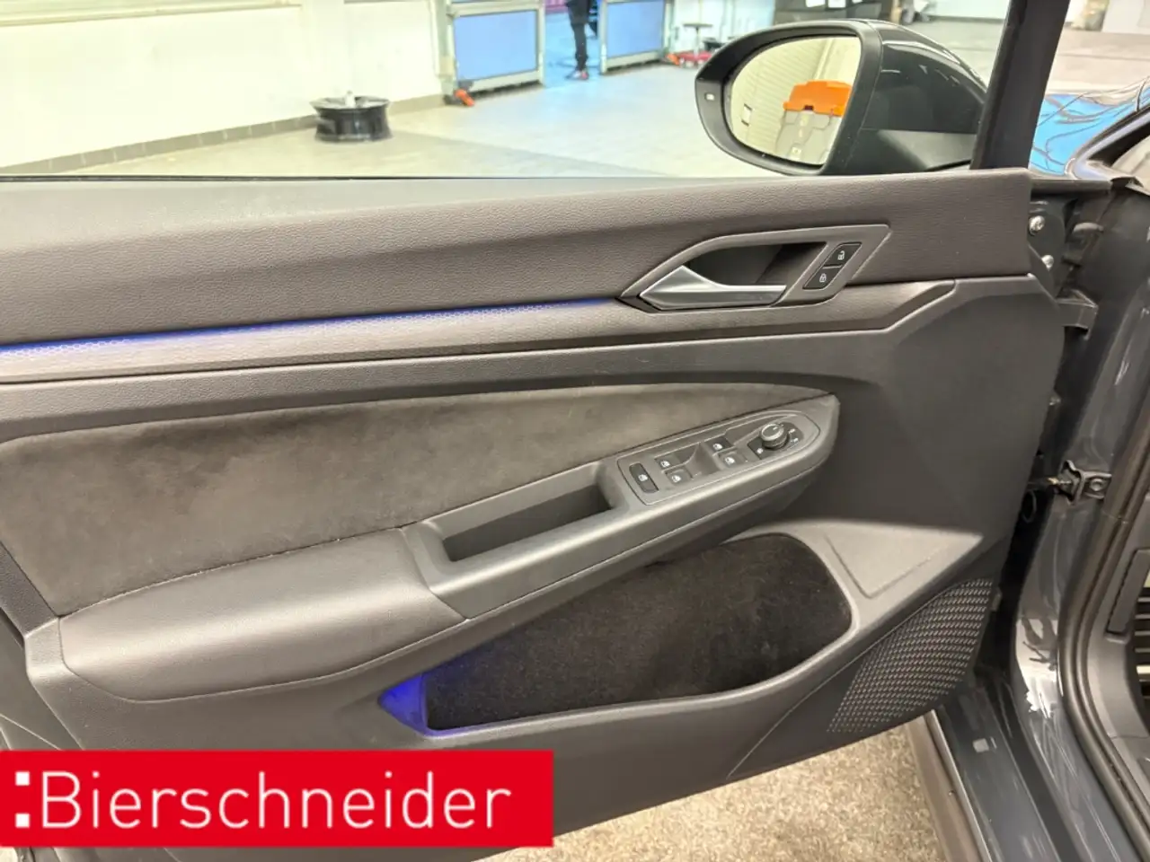 Volkswagen Golf GTI 2.0 TSI DSG DIGITAL COCKPIT PRO LED NAVI 17 ACC DA 17