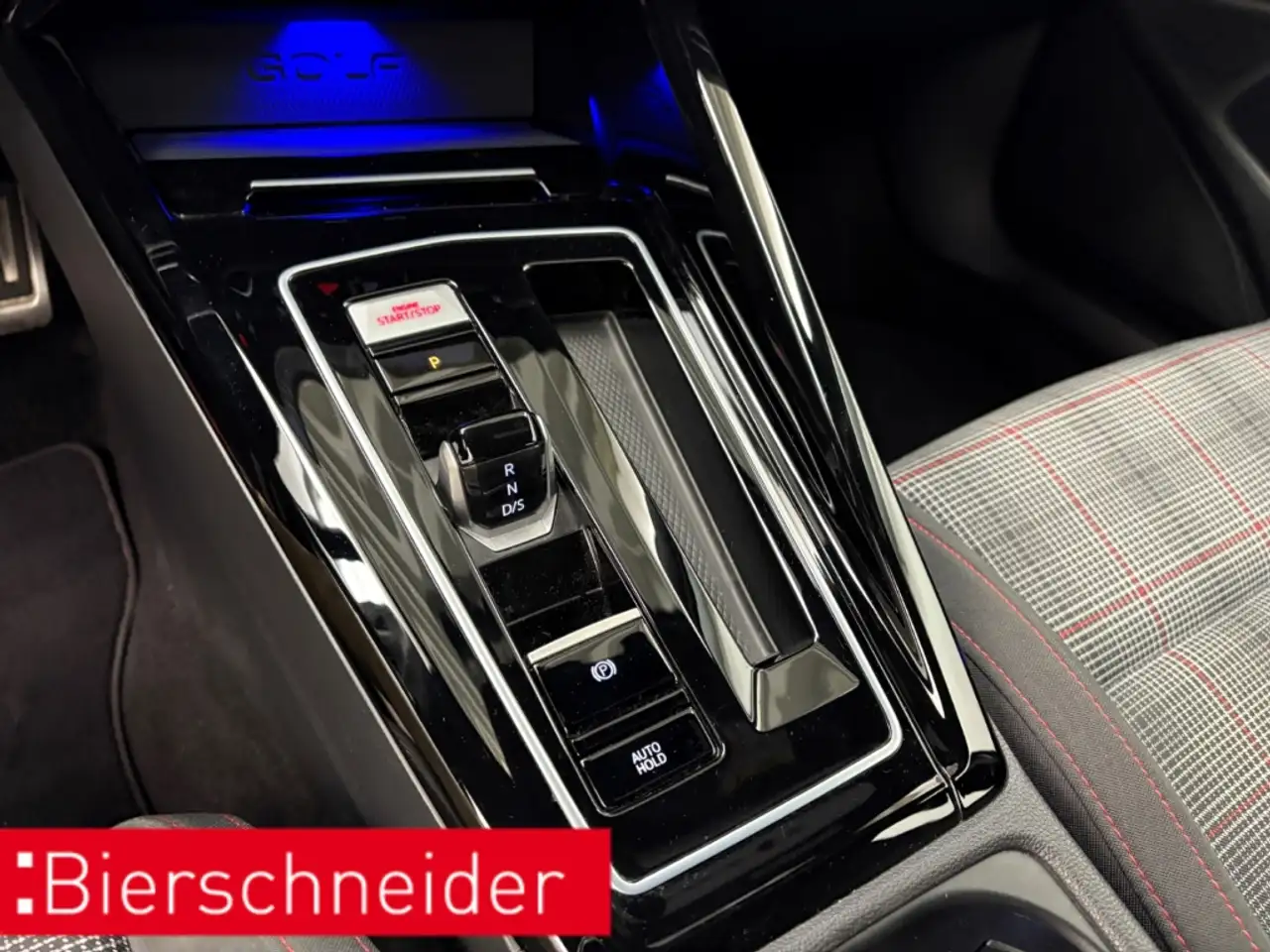 Volkswagen Golf GTI 2.0 TSI DSG DIGITAL COCKPIT PRO LED NAVI 17 ACC DA 14