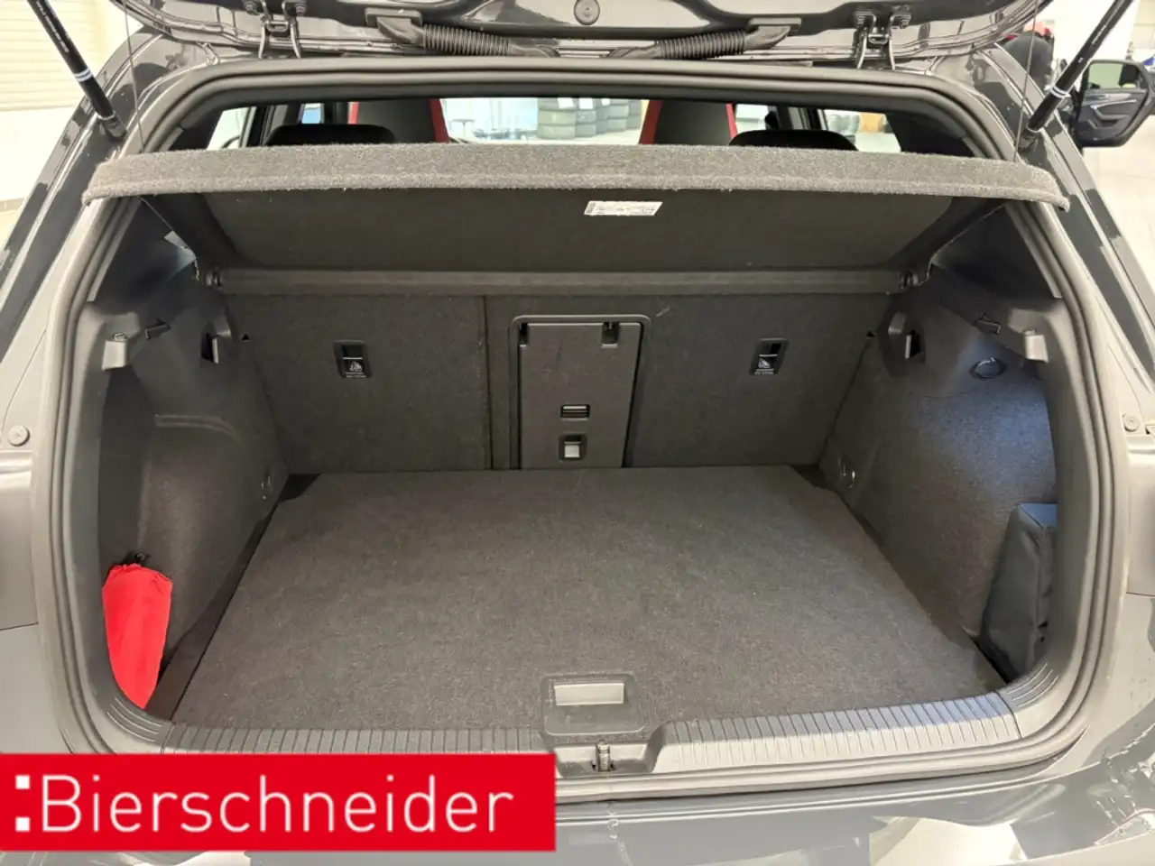 Volkswagen Golf GTI 2.0 TSI DSG DIGITAL COCKPIT PRO LED NAVI 17 ACC DA 16