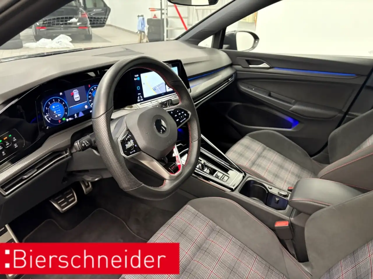 Volkswagen Golf GTI 2.0 TSI DSG DIGITAL COCKPIT PRO LED NAVI 17 ACC DA 10