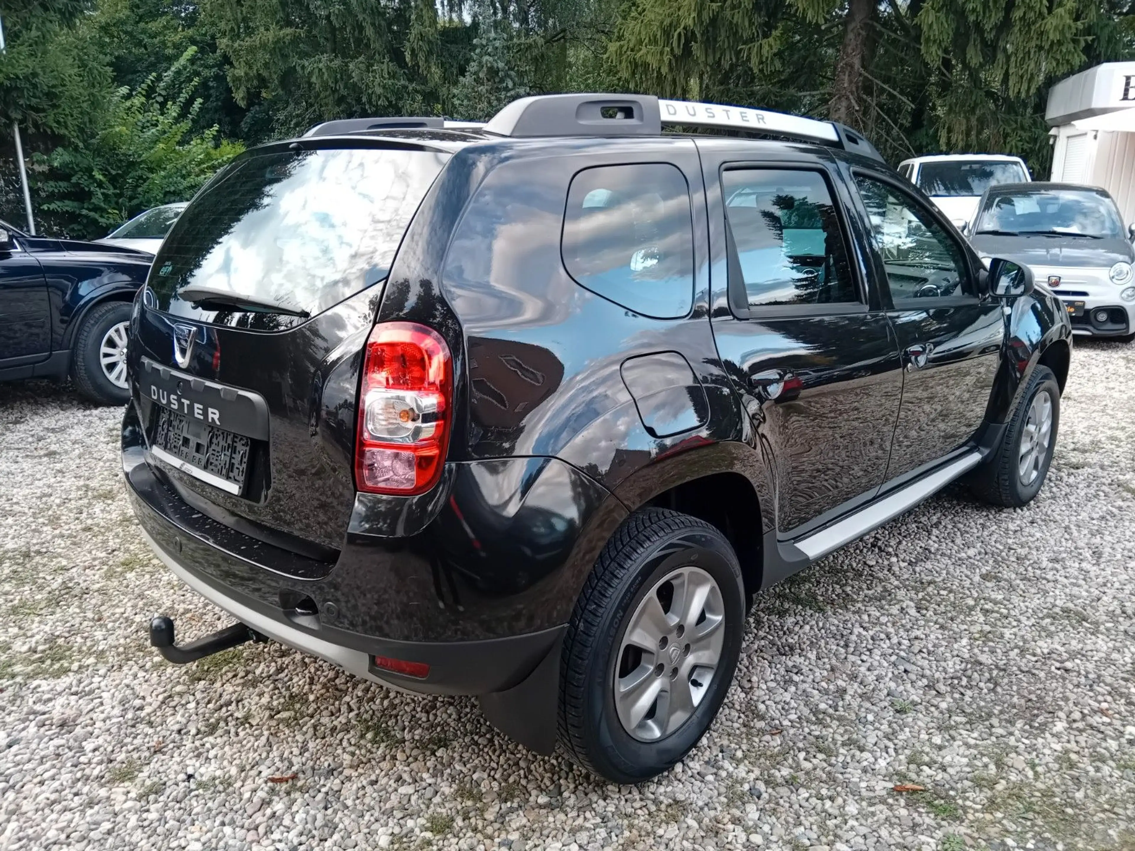 Dacia Duster I Prestige 4x2 * Standheizung * INSP+TÜV neu * Top — photo 2