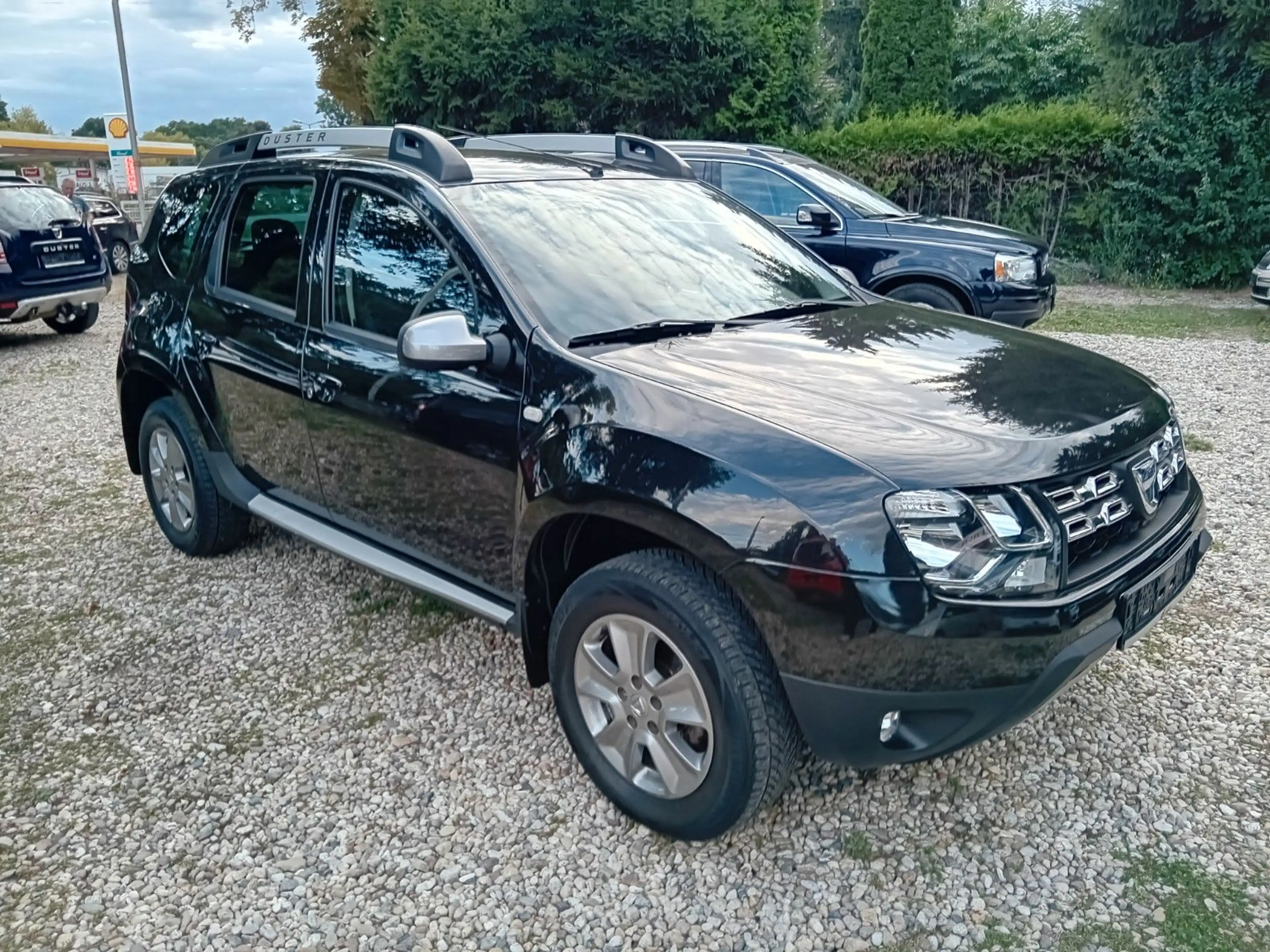Dacia Duster I Prestige 4x2 * Standheizung * INSP+TÜV neu * Top — photo 3