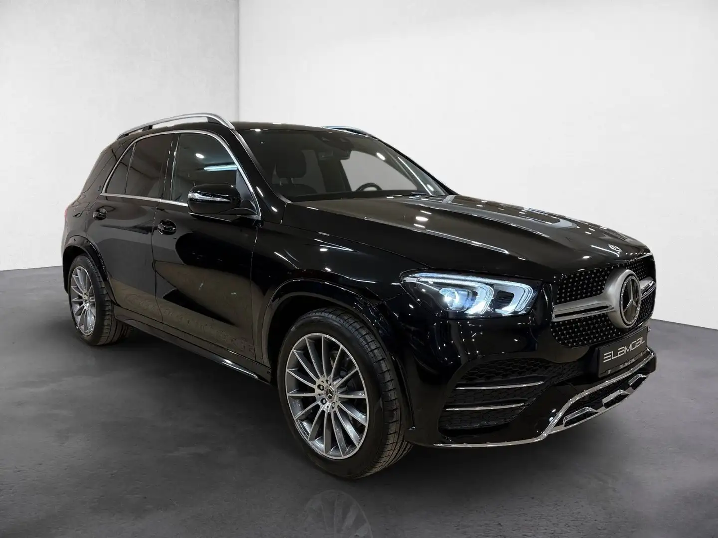 Mercedes-Benz GLE 350 de 4Matic AMG Line- Schwarz - 1