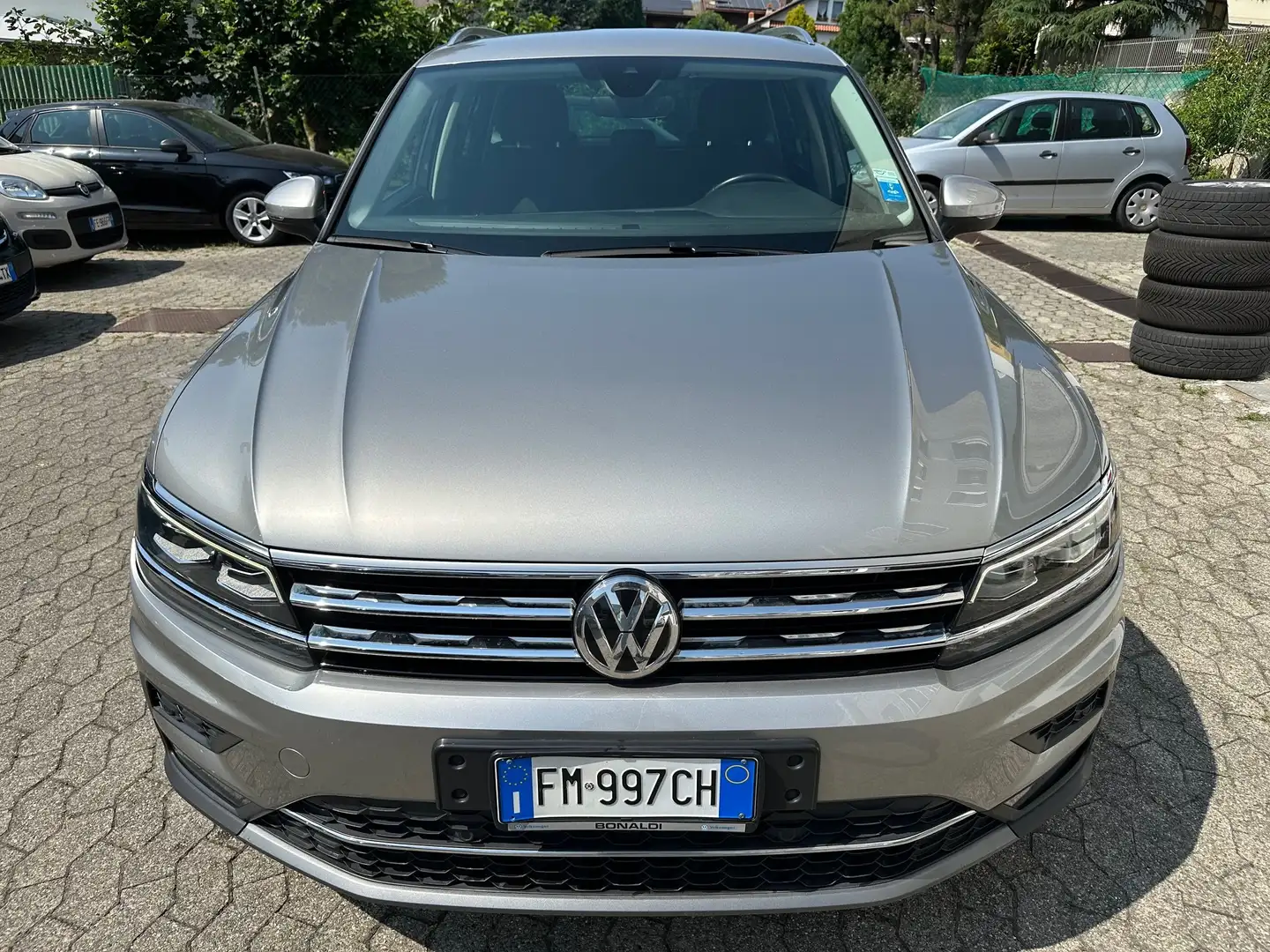 Volkswagen Tiguan Tiguan 2.0 tdi Business 150cv dsg*FULL NAVI Grigio - 2