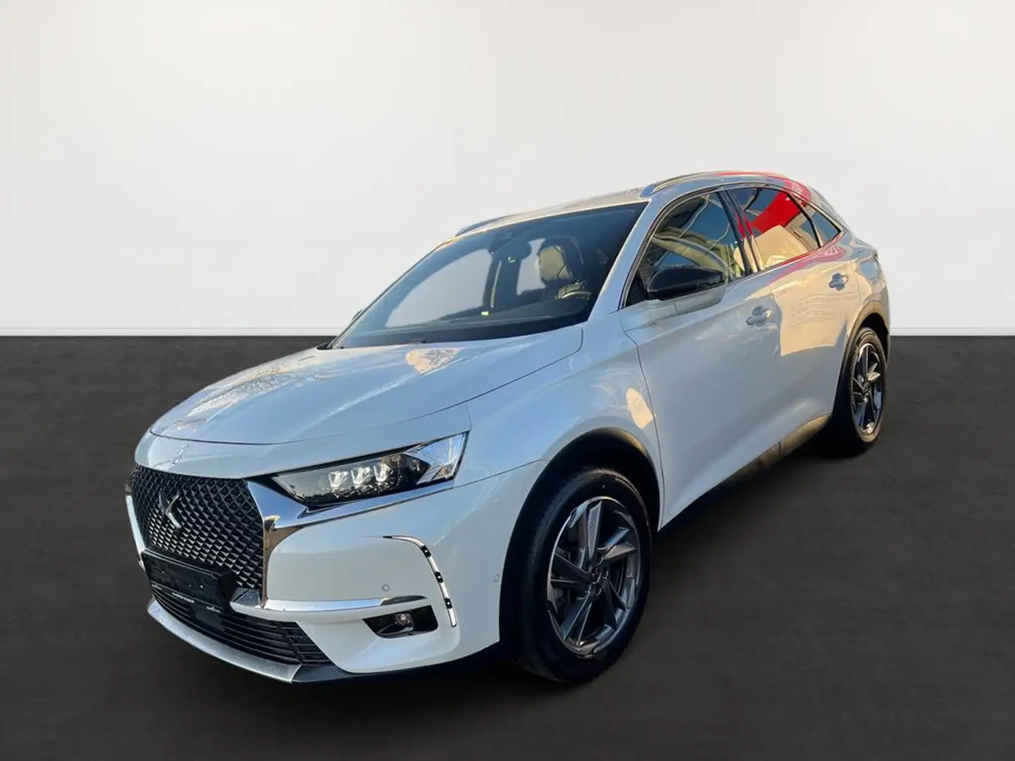 DS Automobiles DS 7 Crossback DS7 Crossback E-Tense 4x4 300 Rivoli Weiß - 2
