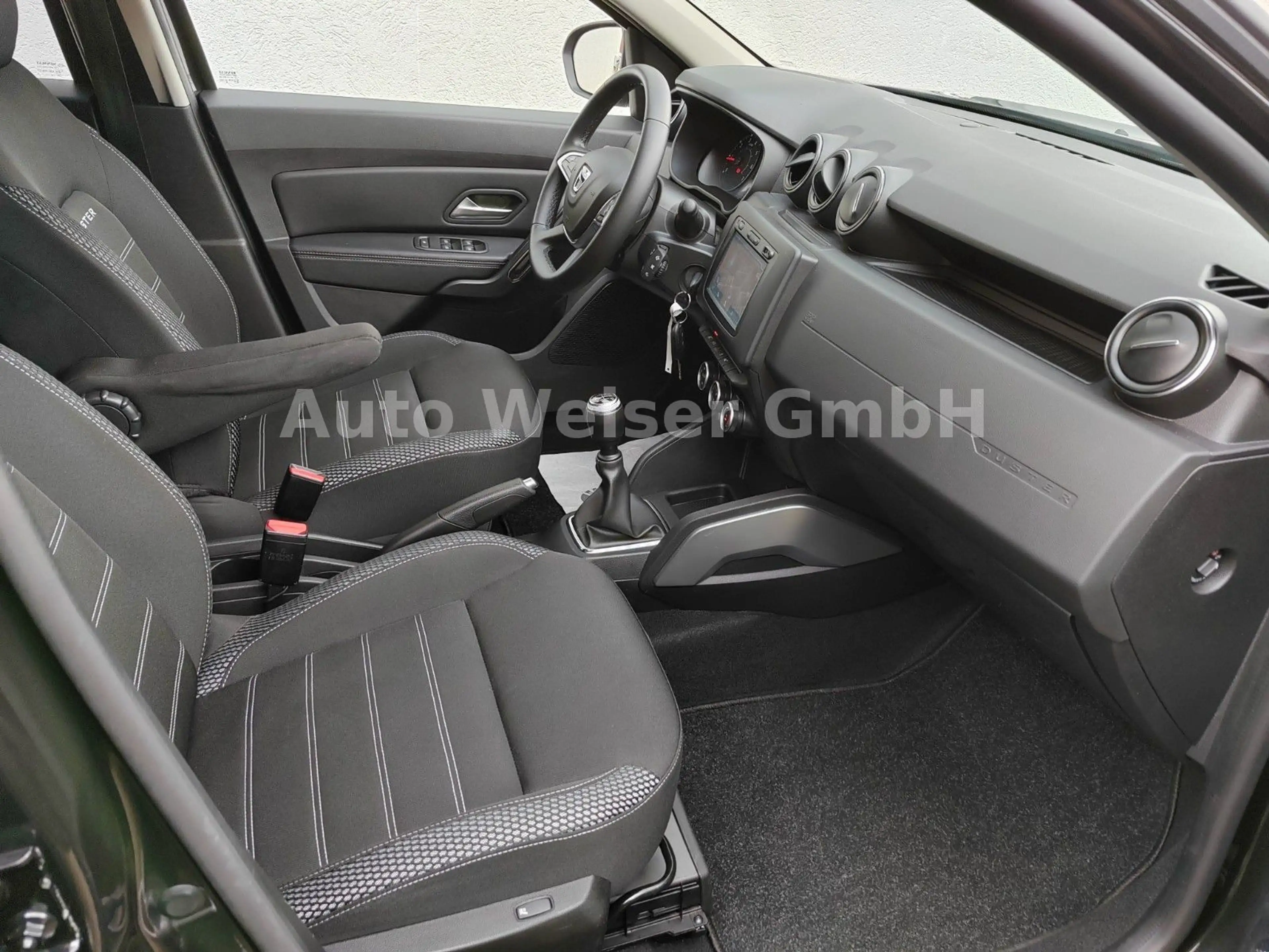 Dacia Duster II Prestige *ERSTE HAND *SHZ *NAVI *KAM — photo 12