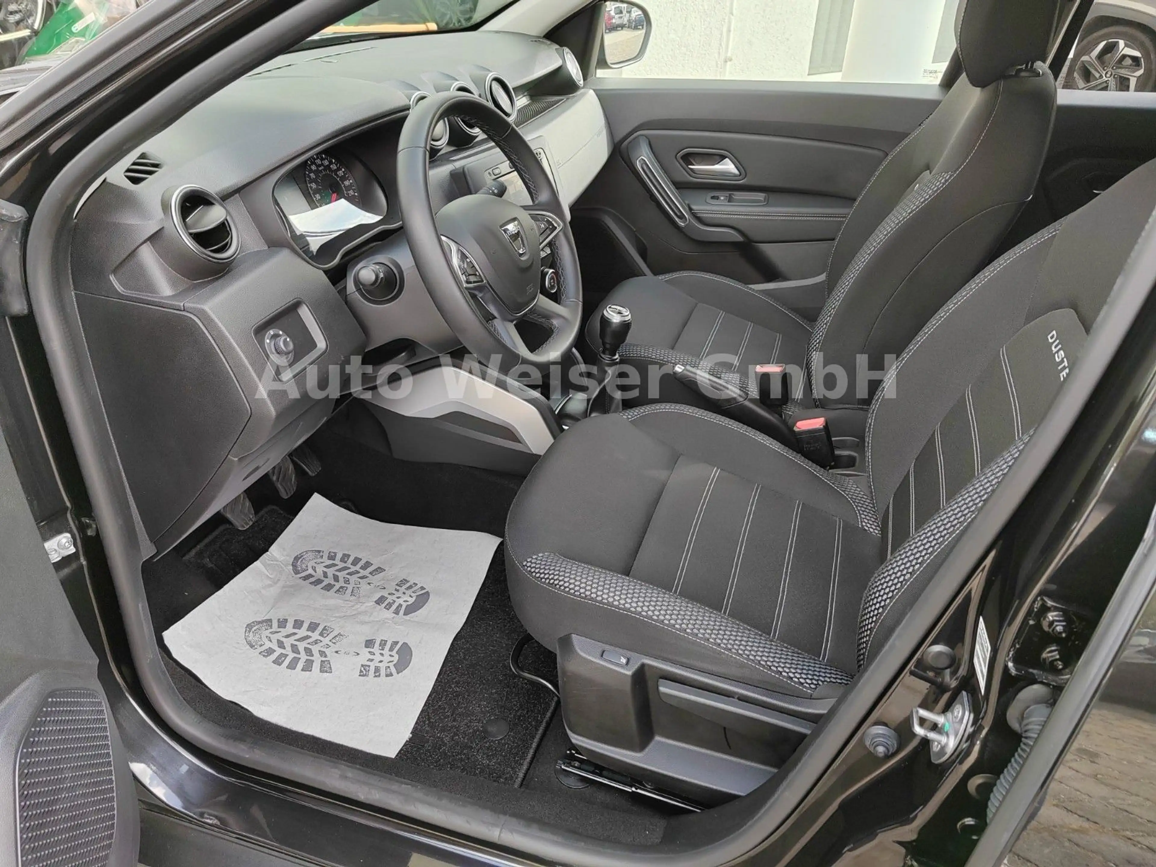 Dacia Duster II Prestige *ERSTE HAND *SHZ *NAVI *KAM — photo 11