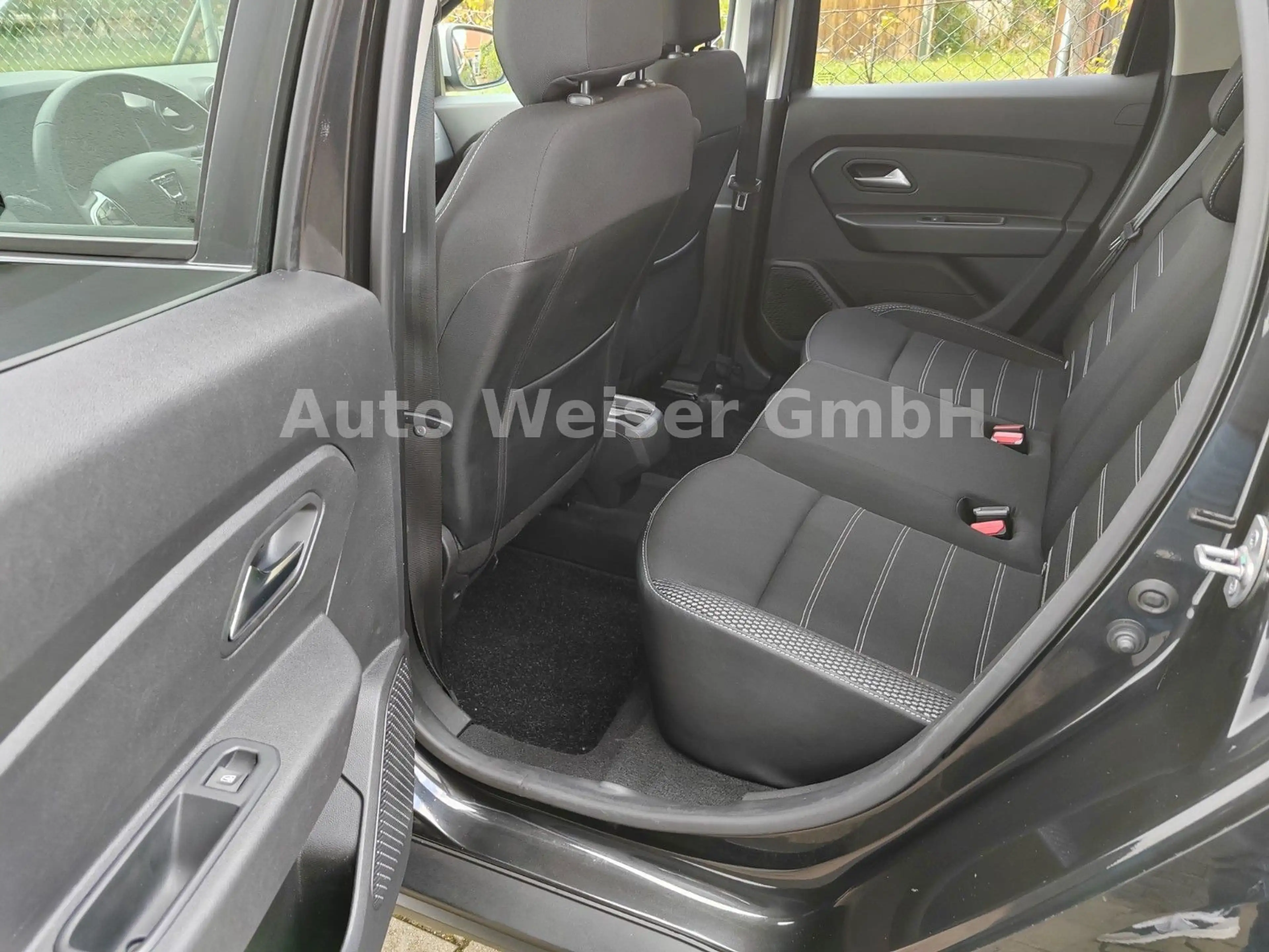 Dacia Duster II Prestige *ERSTE HAND *SHZ *NAVI *KAM — photo 15