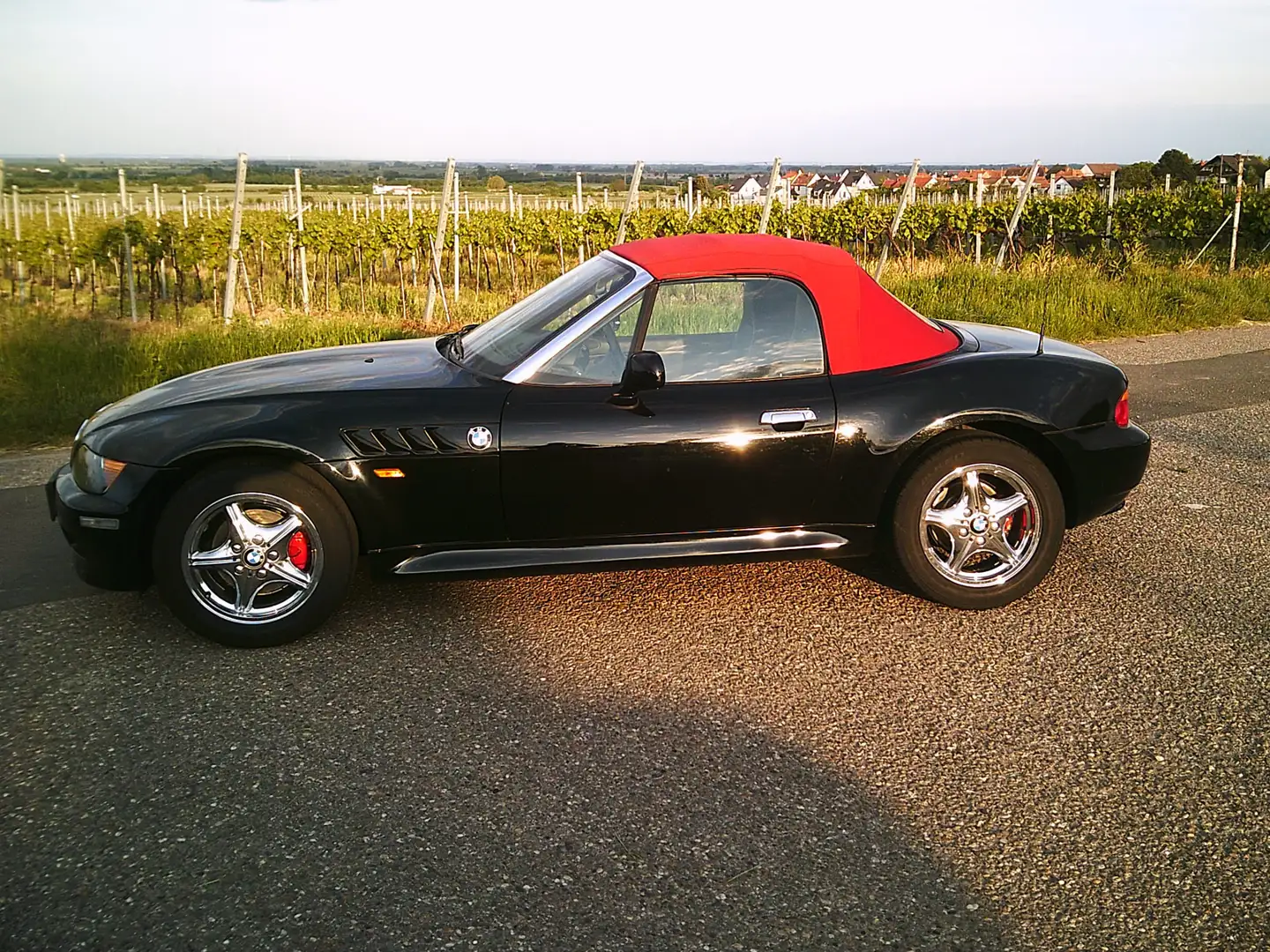 BMW Z3 1.9 Roadster (E36) Schwarz - 1