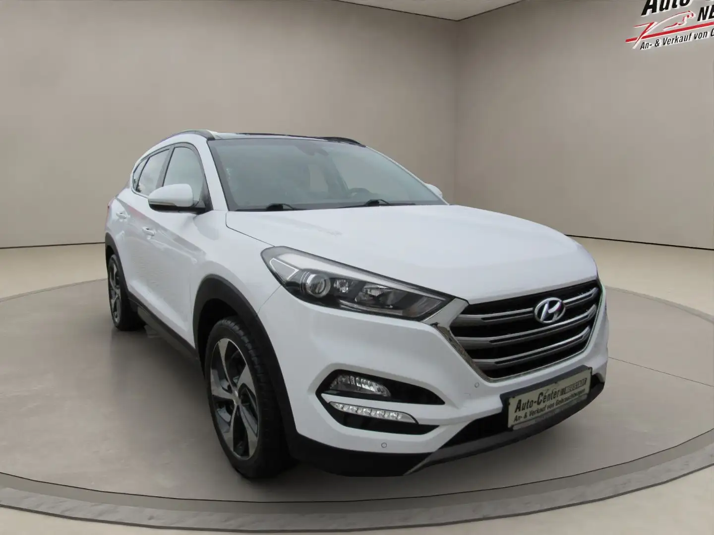 Hyundai TUCSON blue Style 2WD AHK/PDC/KAMERA/SHZ Weiß - 1