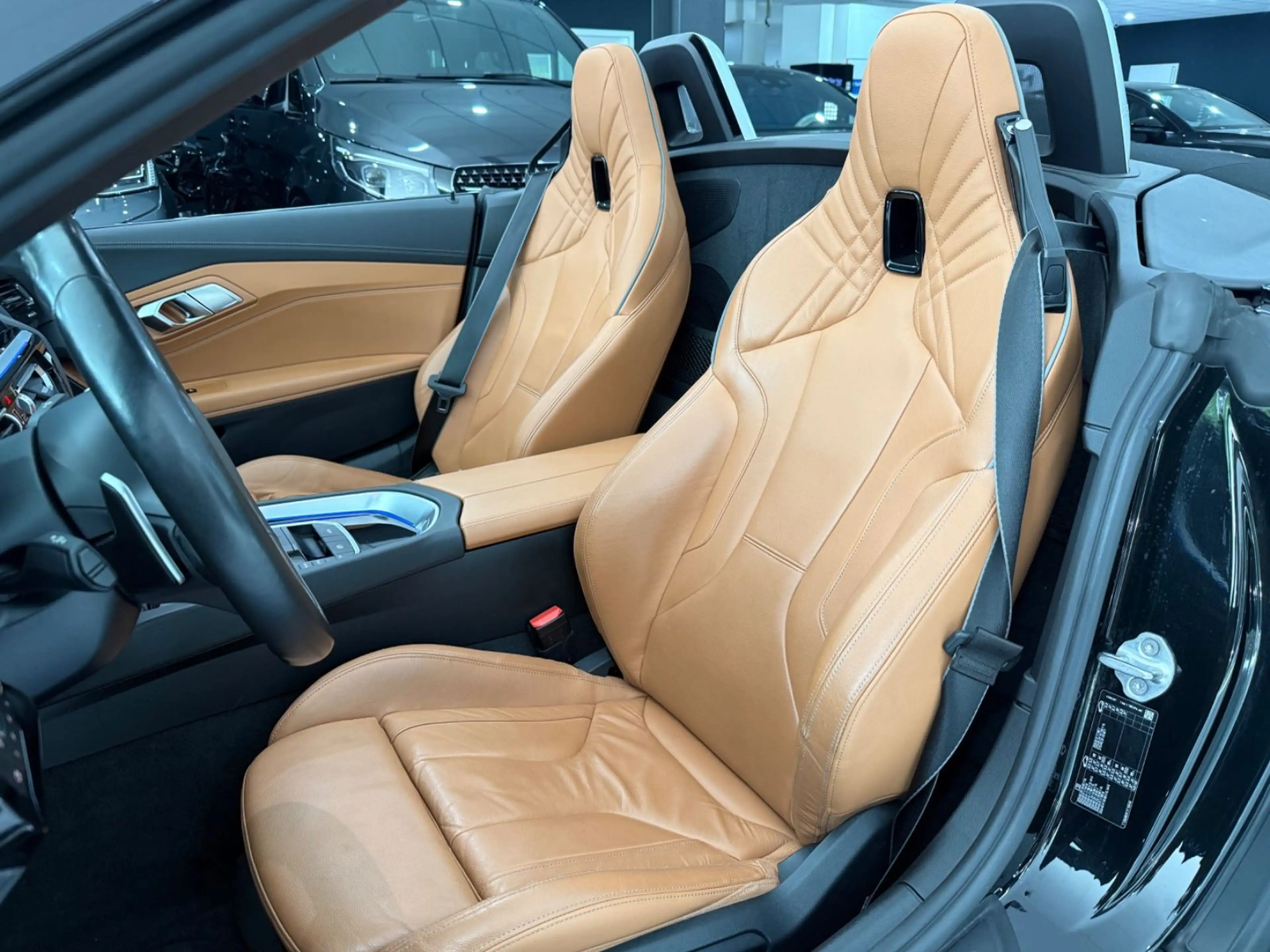 BMW Z4 sDrive 20i*M-PAKET*ACC*HEADUP*MEMORY*KAMERA* — photo 11