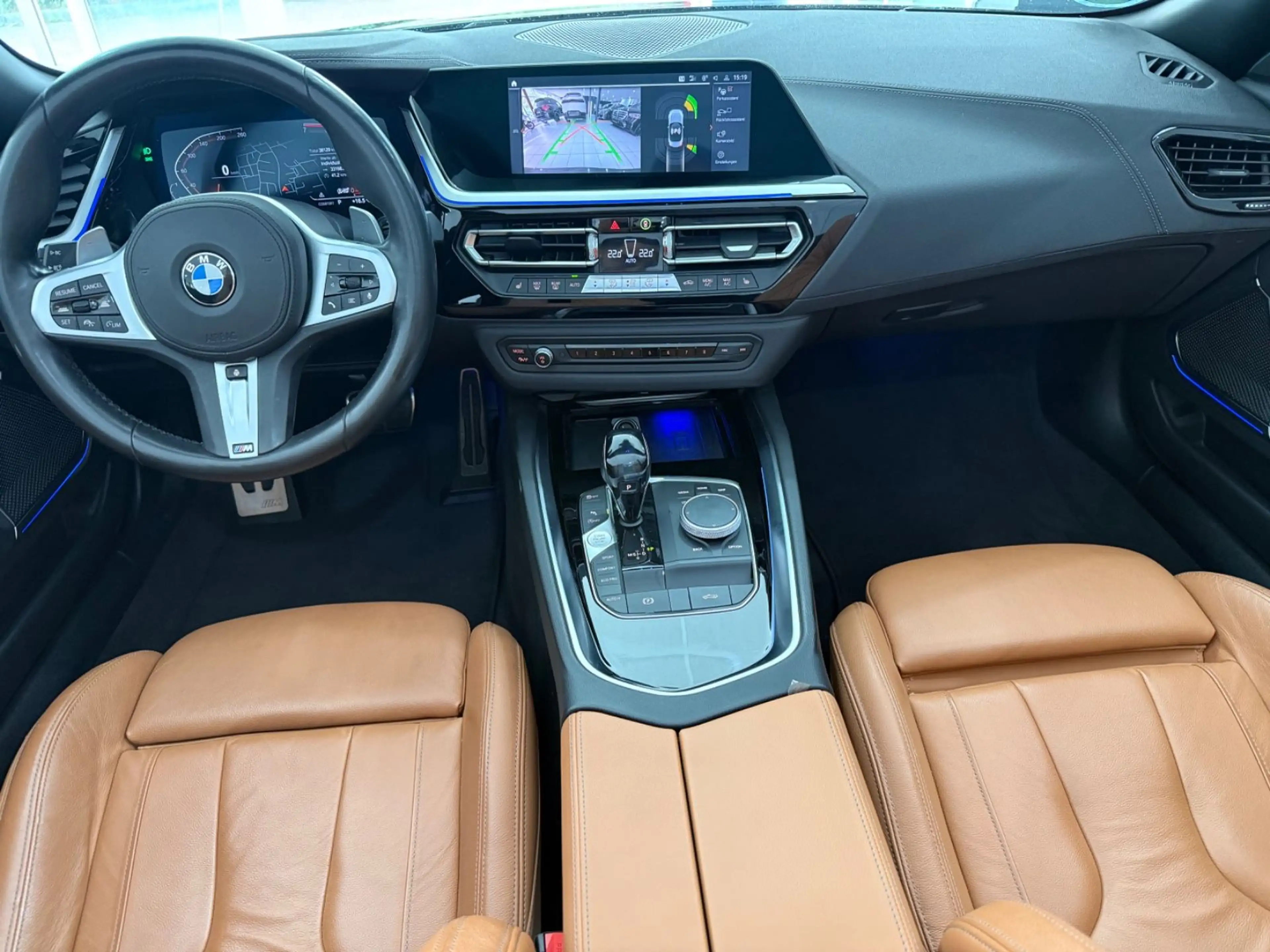 BMW Z4 sDrive 20i*M-PAKET*ACC*HEADUP*MEMORY*KAMERA* — photo 9