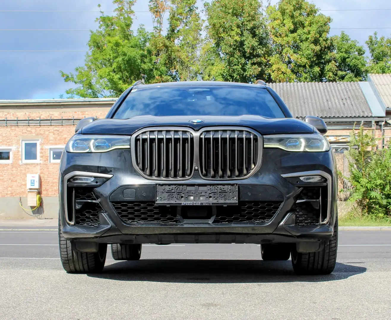 BMW X7 M X7 M50d G07 B57 Schwarz - 2