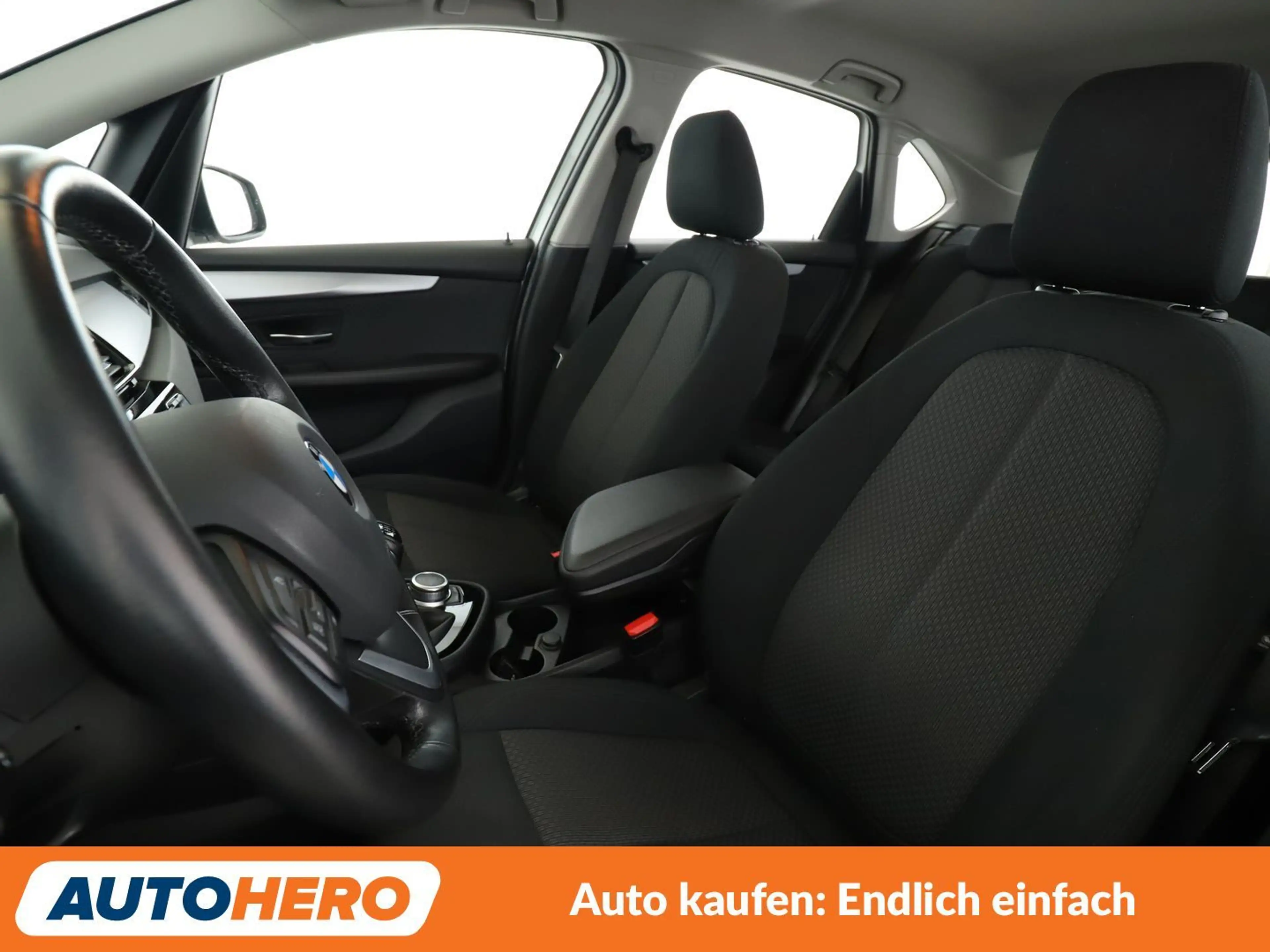 BMW 216 216i Active Tourer Advantage*NAVI*TEMPO*PDC*SHZ* — photo 10