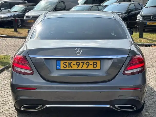 Mercedes-Benz E-Class view 6
