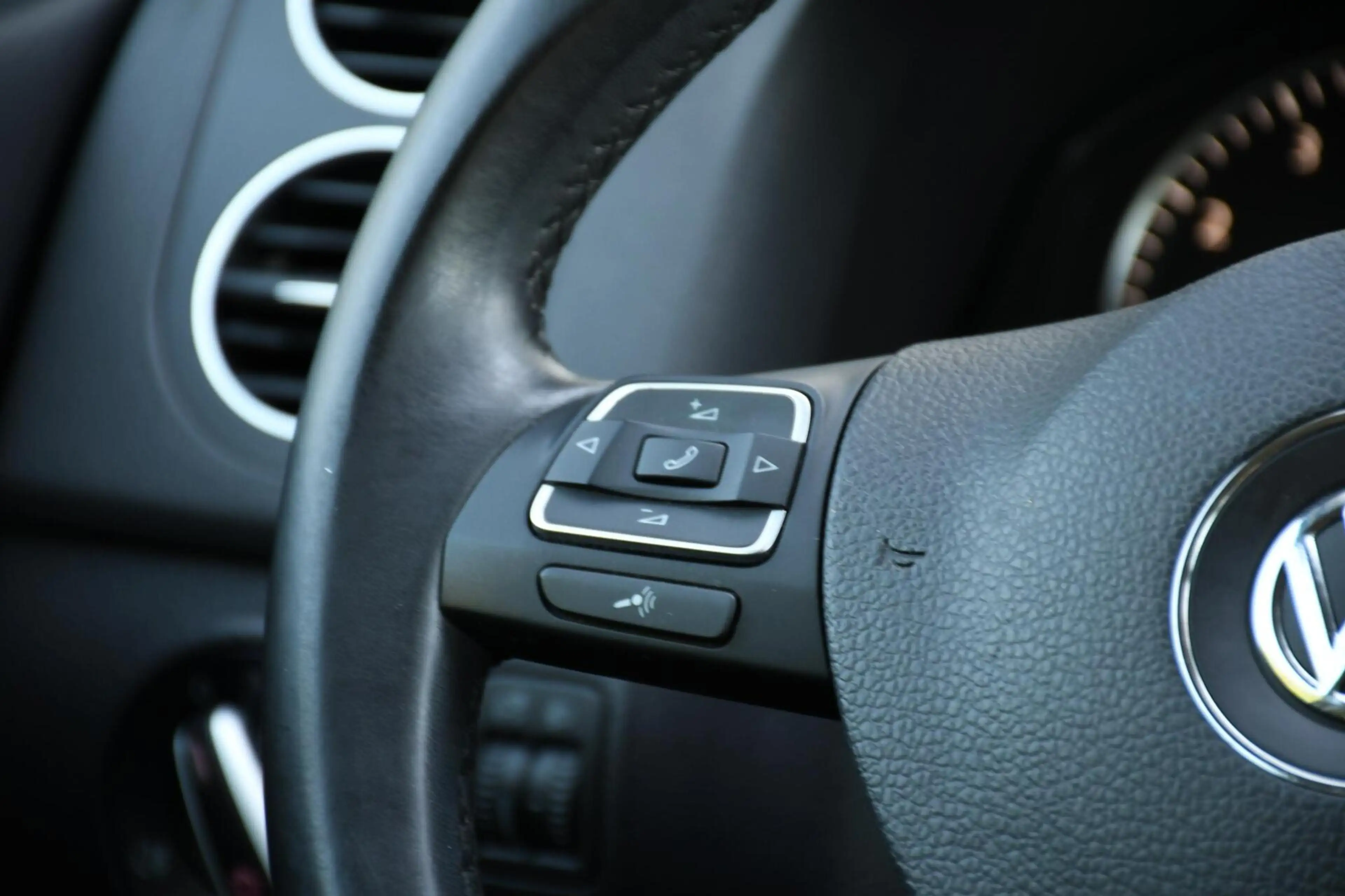 Volkswagen Golf Plus 1.2 TSI Highline BlueMotion Trekhaak — photo 26