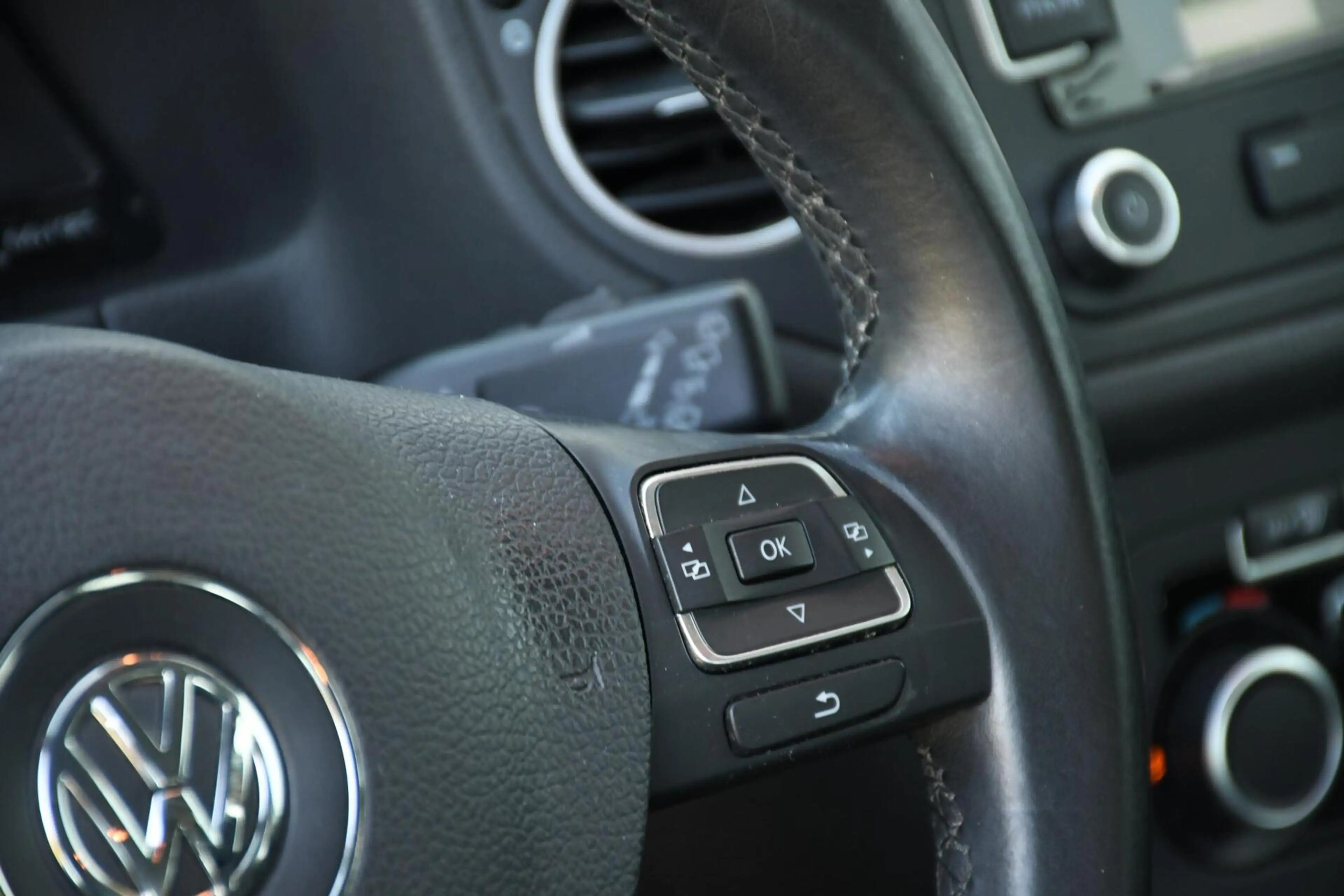 Volkswagen Golf Plus 1.2 TSI Highline BlueMotion Trekhaak — photo 9