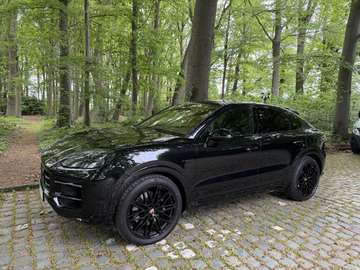 Coupé E-Hybrid 3.0 Turbo V6 Black Edition (346 kW)