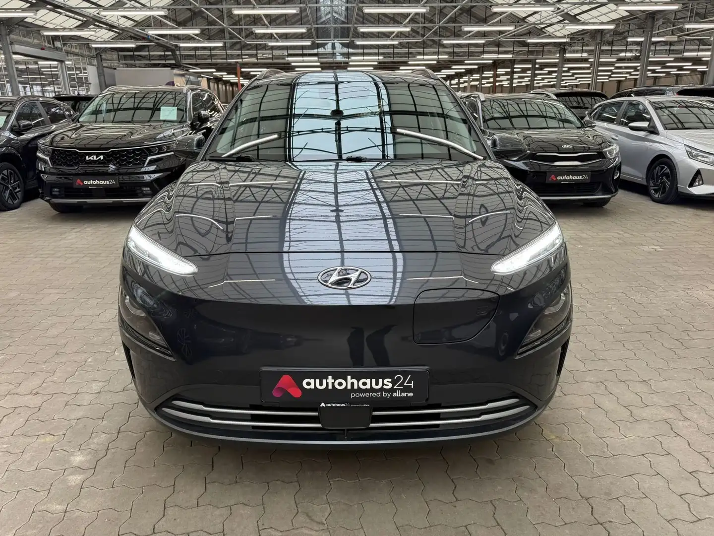 Hyundai Kona Select   39,2 kWh|ACC|Kamera|Sitzhzg Black - 2