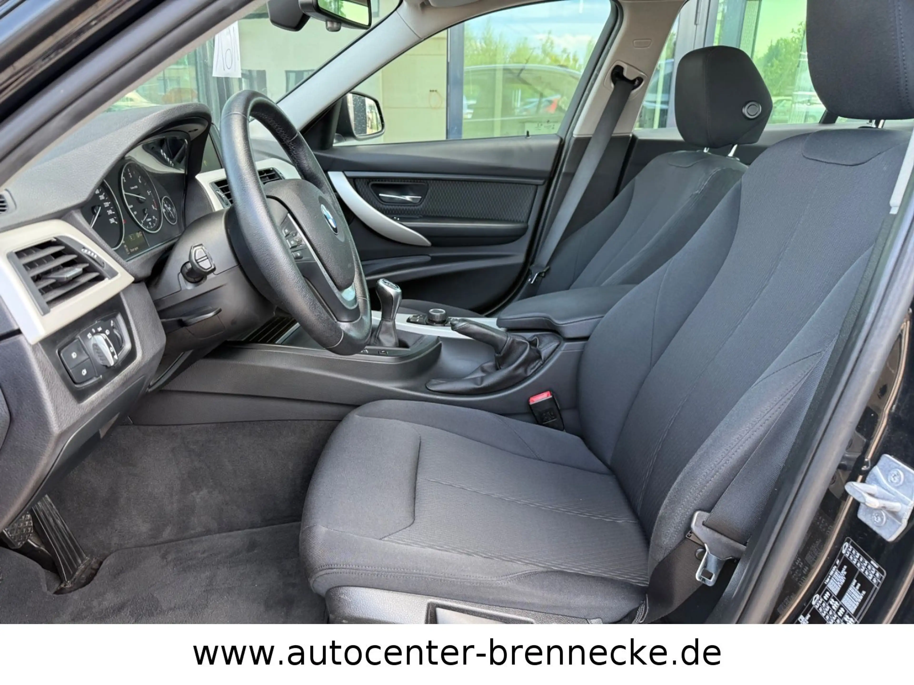 BMW 316 d Advantage*LED*PDC*8-fach bereift* — photo 11