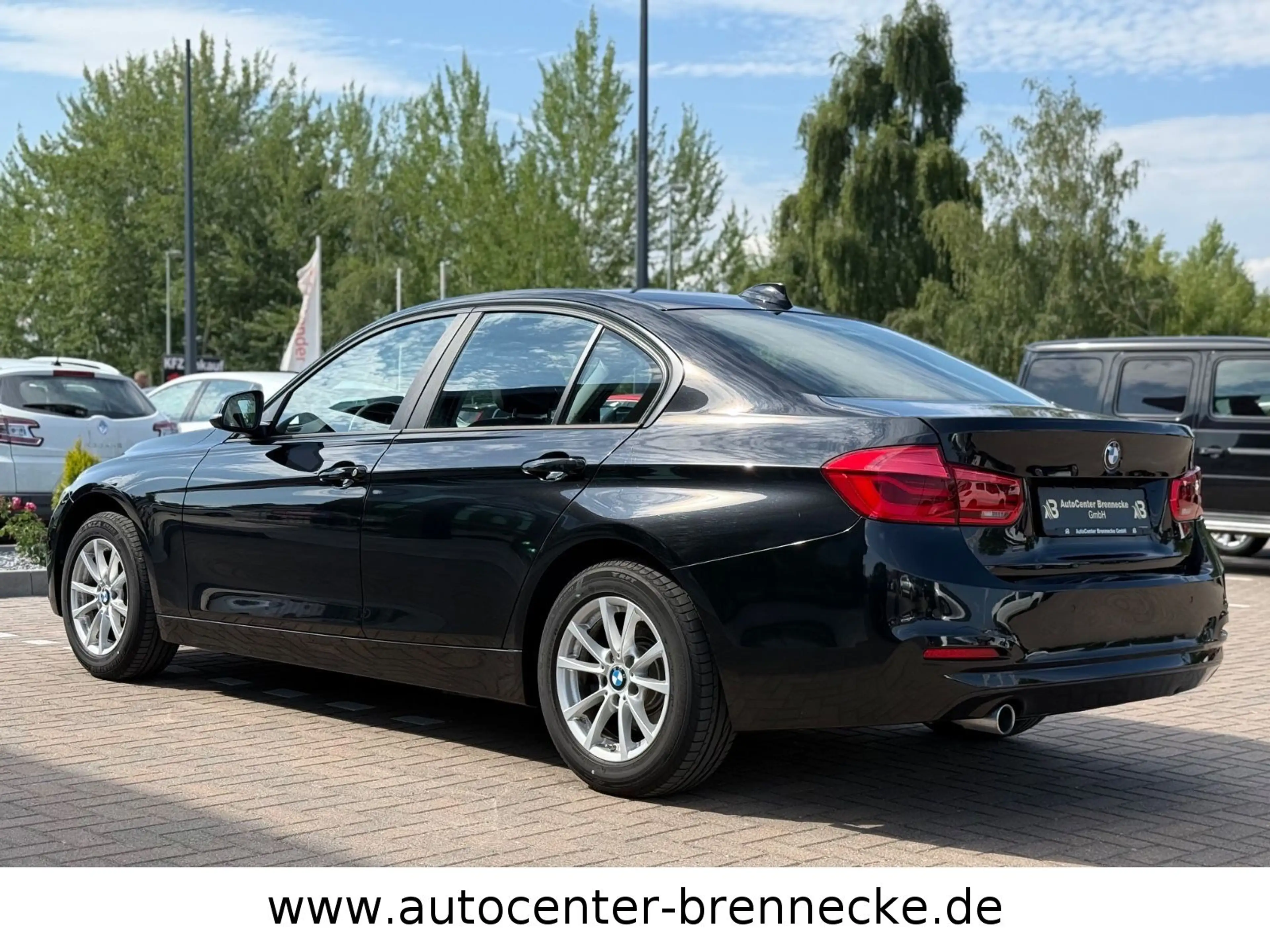 BMW 316 d Advantage*LED*PDC*8-fach bereift* — photo 7
