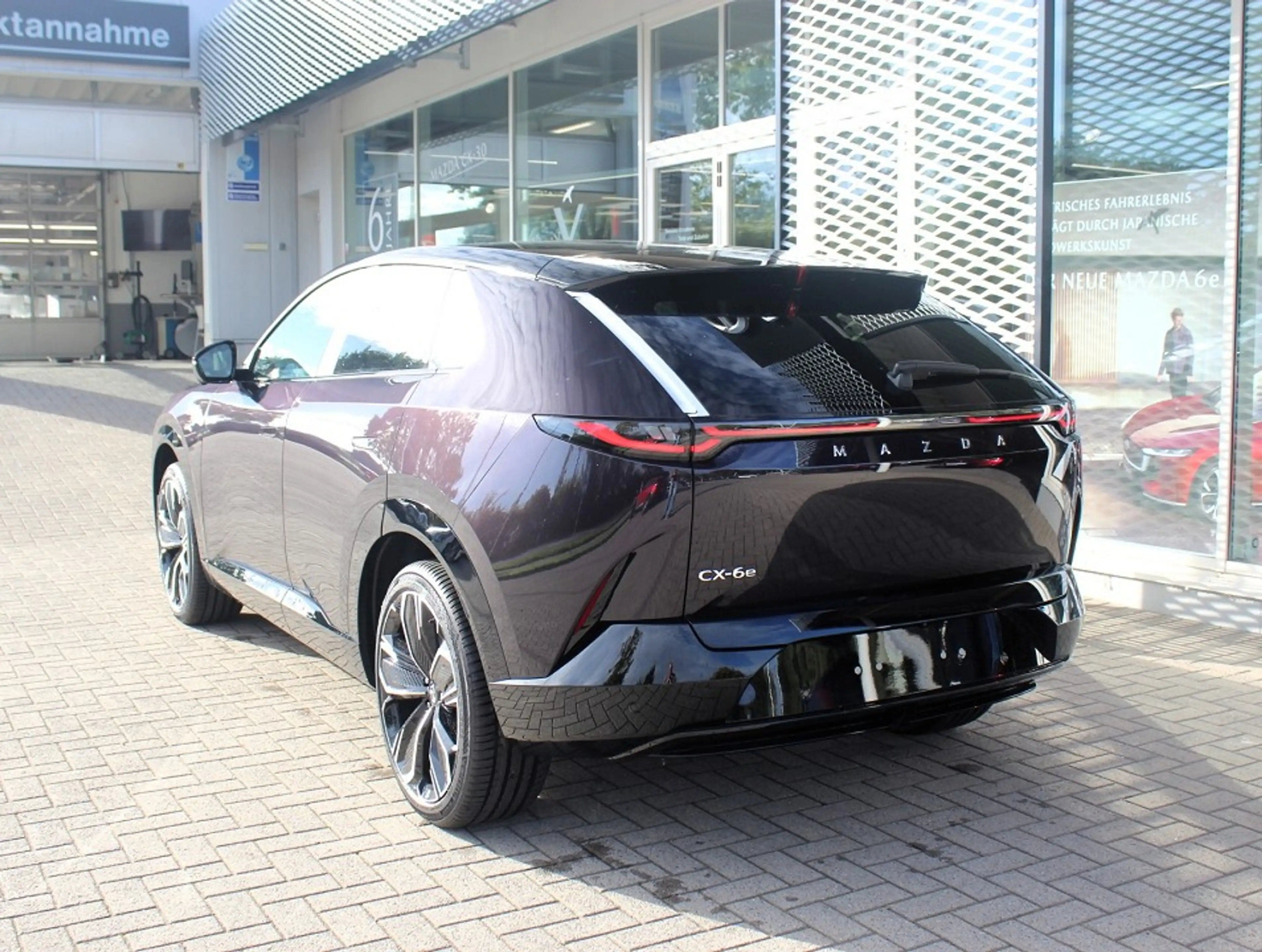 Mazda CX-6e EV-258 Takumi 21Zoll *Sofort* PANO 360° 26,45-Zoll — photo 3