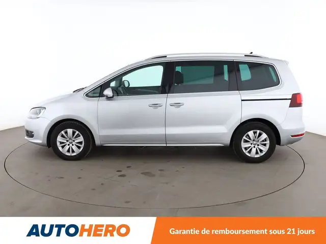 Volkswagen Sharan view 3