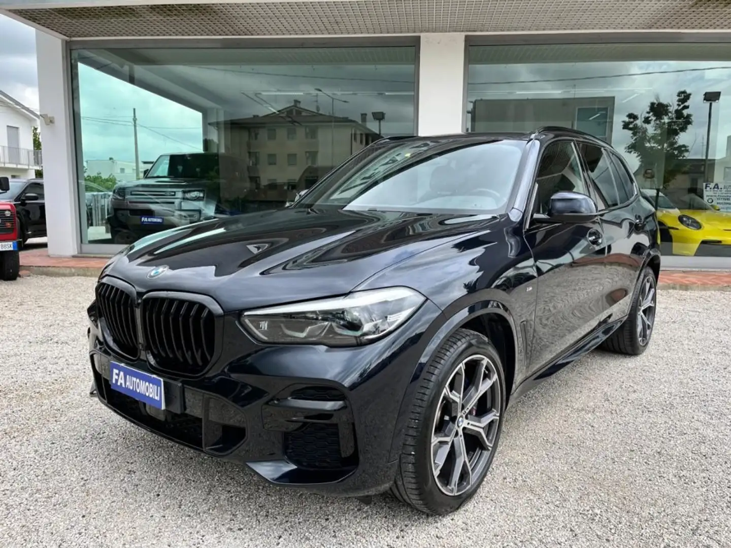 BMW X5 xDrive25d Msport Auto Nero - 2