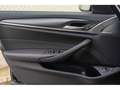 BMW 530 530e Touring Negro - thumbnail 38